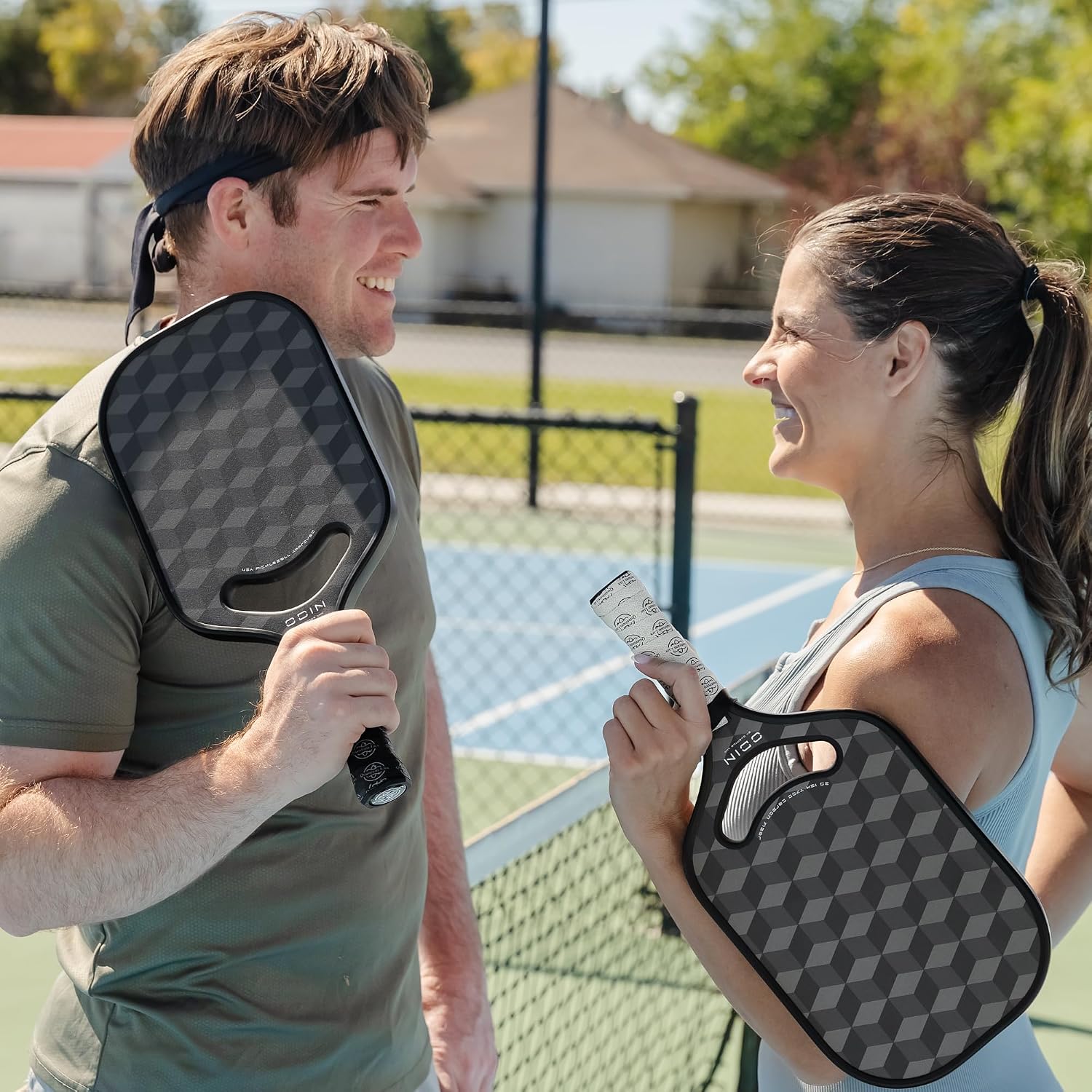 Elite Pro Pickleball Paddle - T700 Japanese Carbon Fiber & 3D 18K Triaxial Weave - Professional Power, Spin Control for Elite Players - Foam Injected Edges, USAPA Approved with Gift Box & Accessories - Image 9